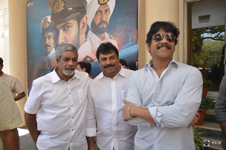 Venkaiah-Naidu-at-Om-Namo-Venkatesaya-Movie-Special-Show